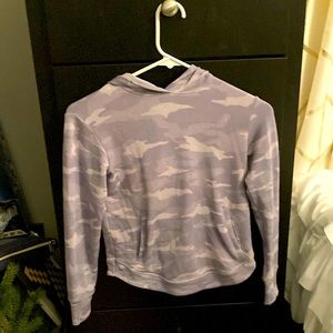 Purple sweatshirt light weight and soft